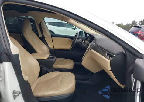 2013 Tesla Model S from USA, damaged, VIN 5YJSA1CN6DFP28030